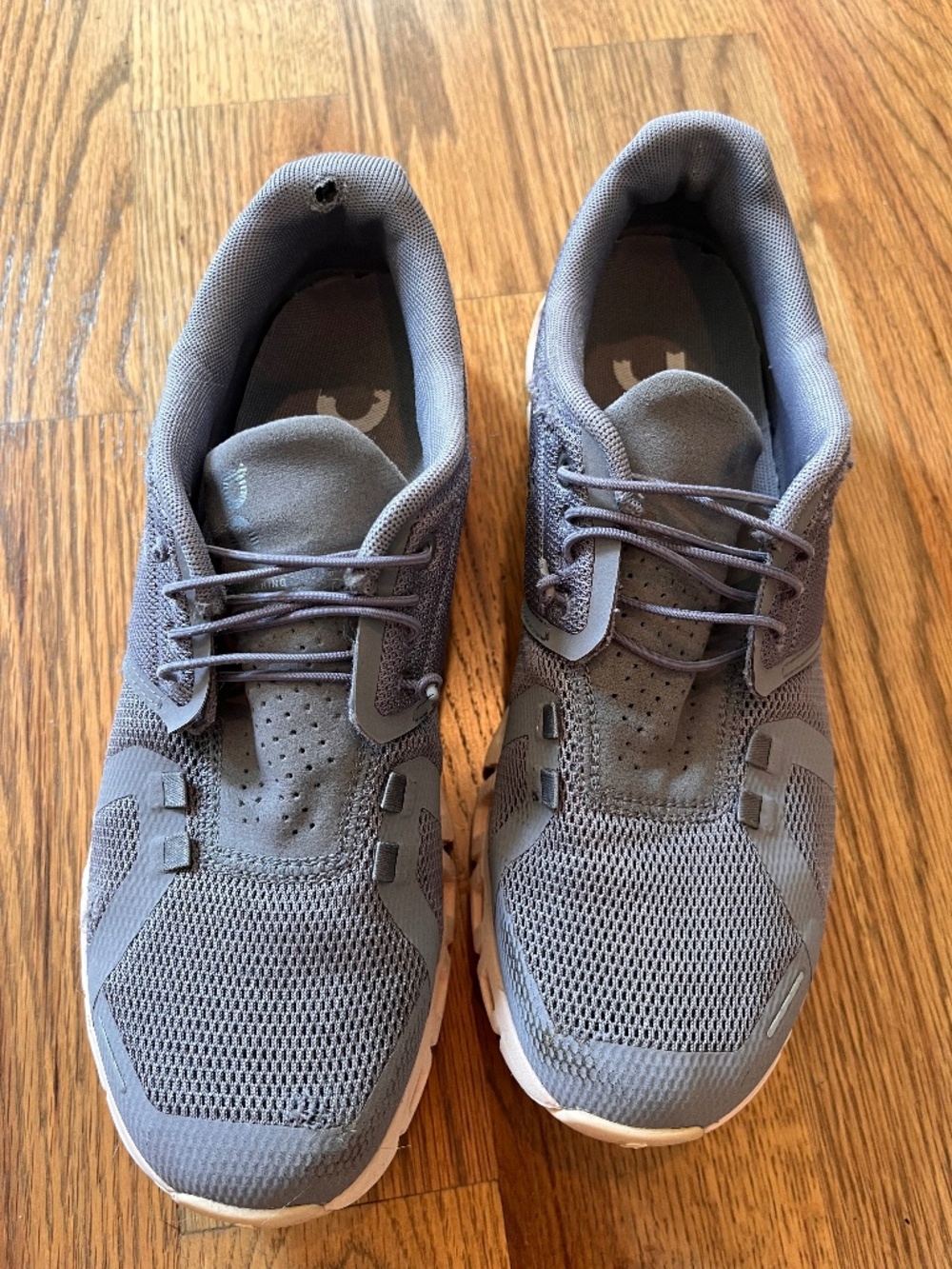 ON RUNNING Women’s Cloud 5 Sneaker - Zinc/Shell